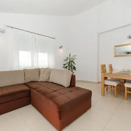 In - Zadar Riviera 26786 Apartment